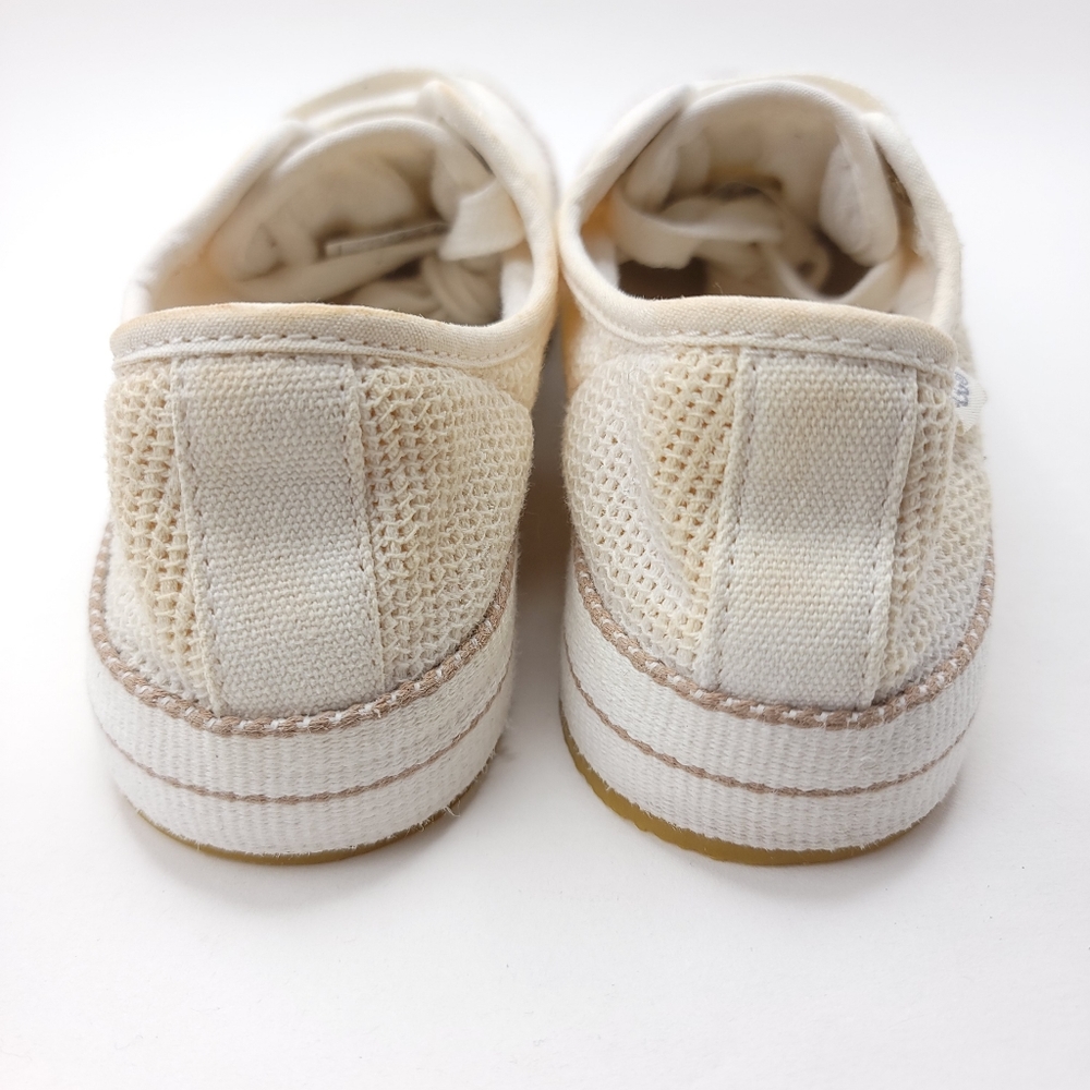 UGG Women’s Claudi Lifestyle Sneakers White Lace Up Shoes 1020094 Sz 7 - Picture 6 of 7